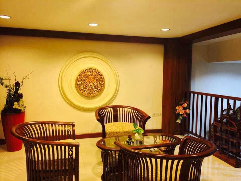 Upar Hotels Silom Bangkok 22