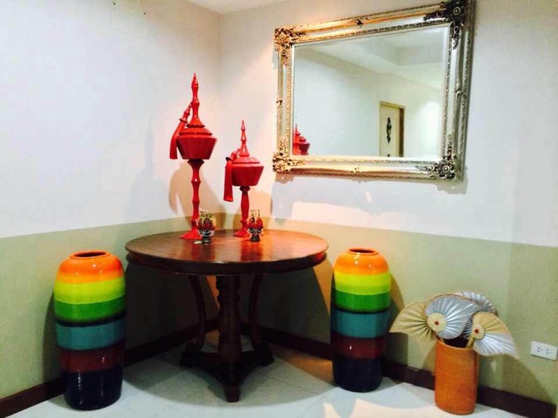 Upar Hotels Silom Bangkok 7