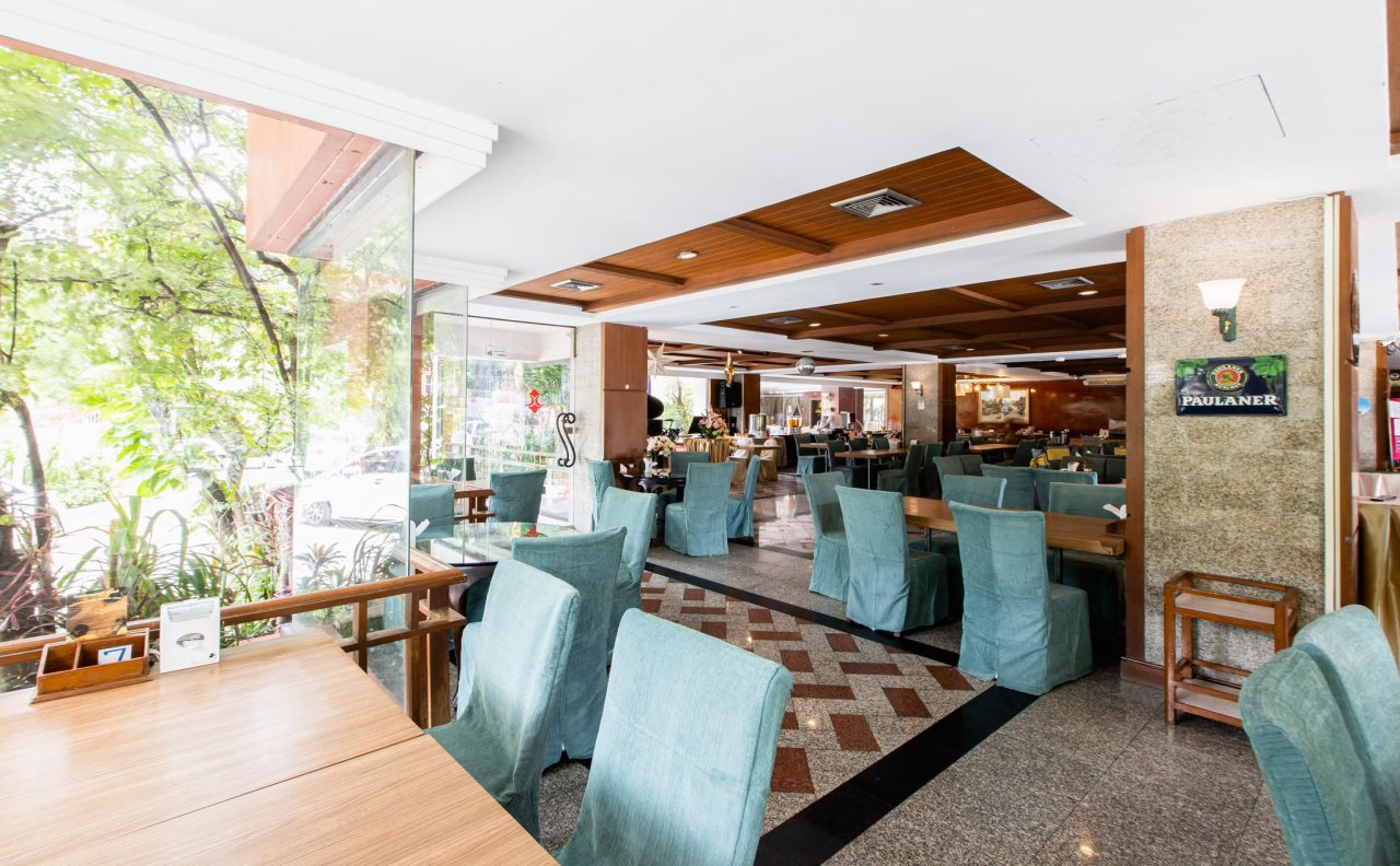 Nonthaburi Palace Hotel 14