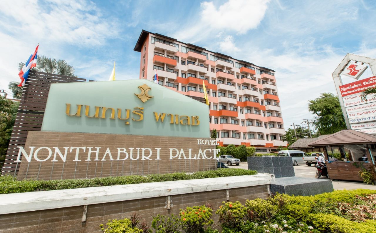 Nonthaburi Palace Hotel 19