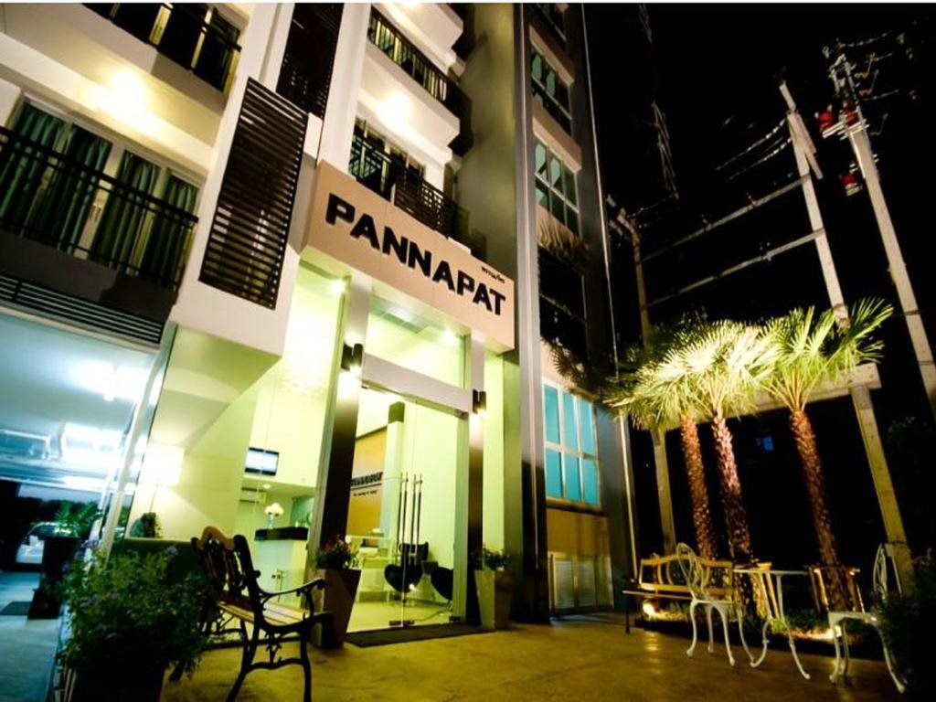 Pannapat Place 1
