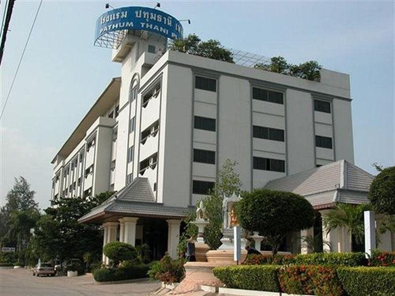 PathumThani Place Hotel 1