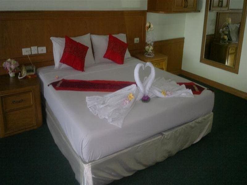 PathumThani Place Hotel 2