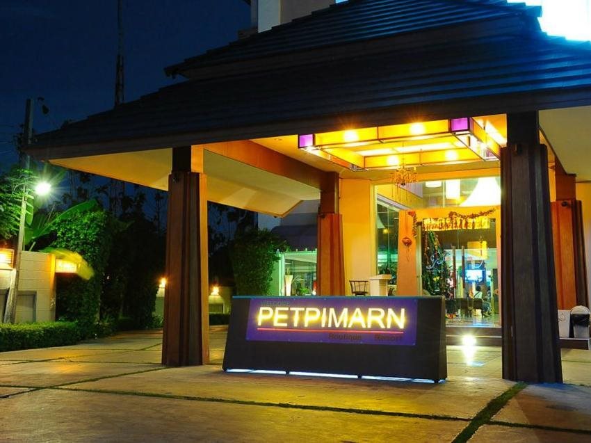 The Wing Design Hotel 9