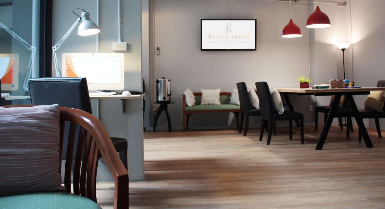 Picnic Hotel Bangkok 23