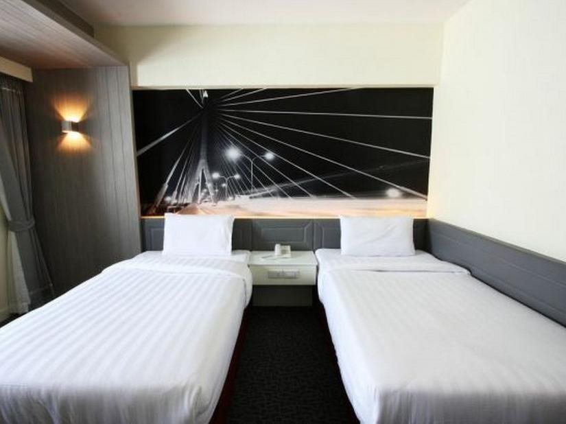 Royal Delight Hotel 5