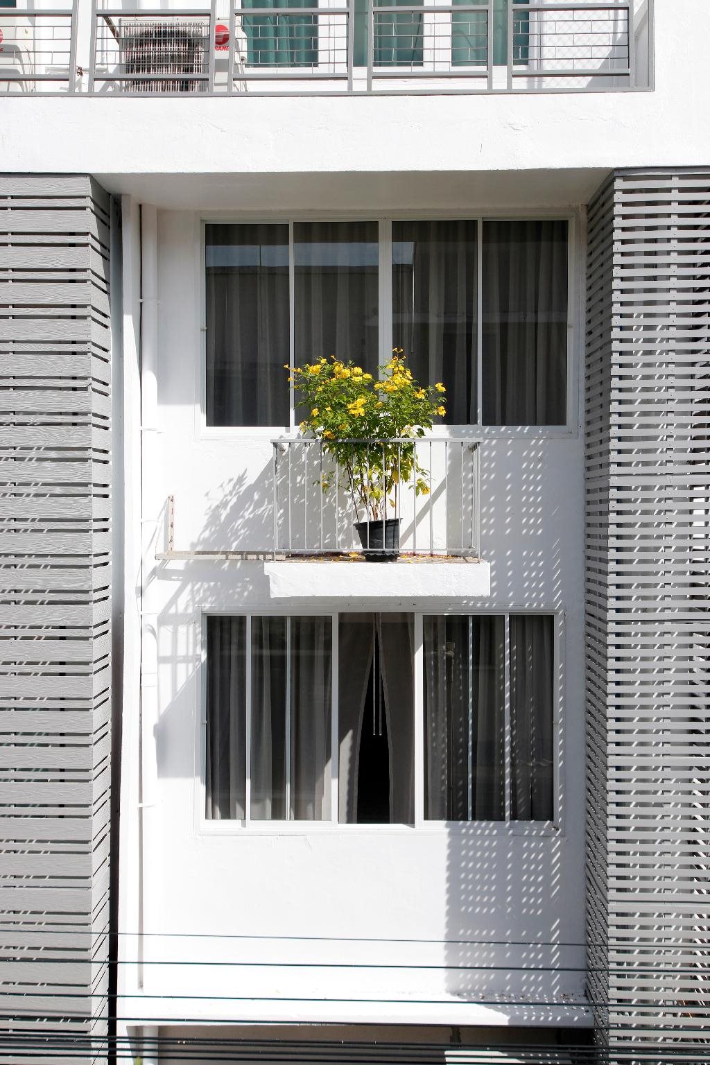 Ratchadamnoen Residence 17