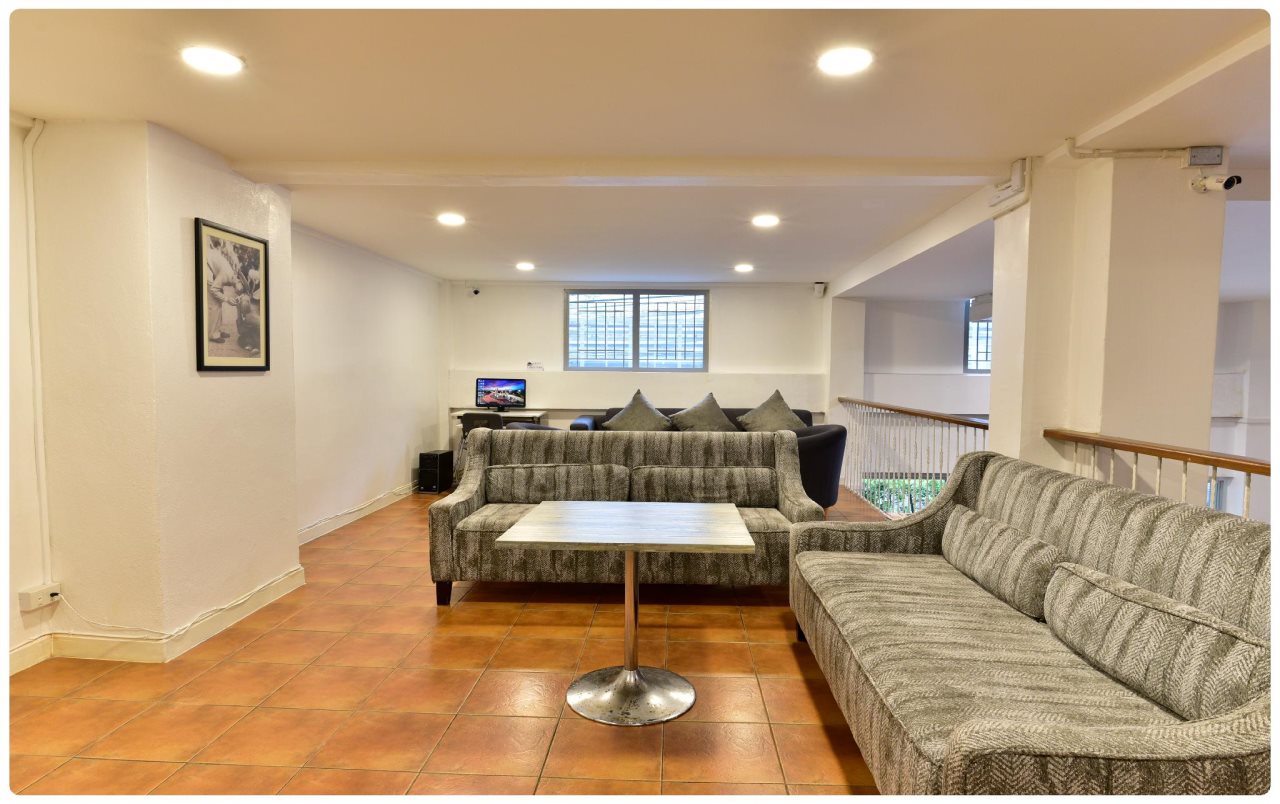 Ratchadamnoen Residence 22