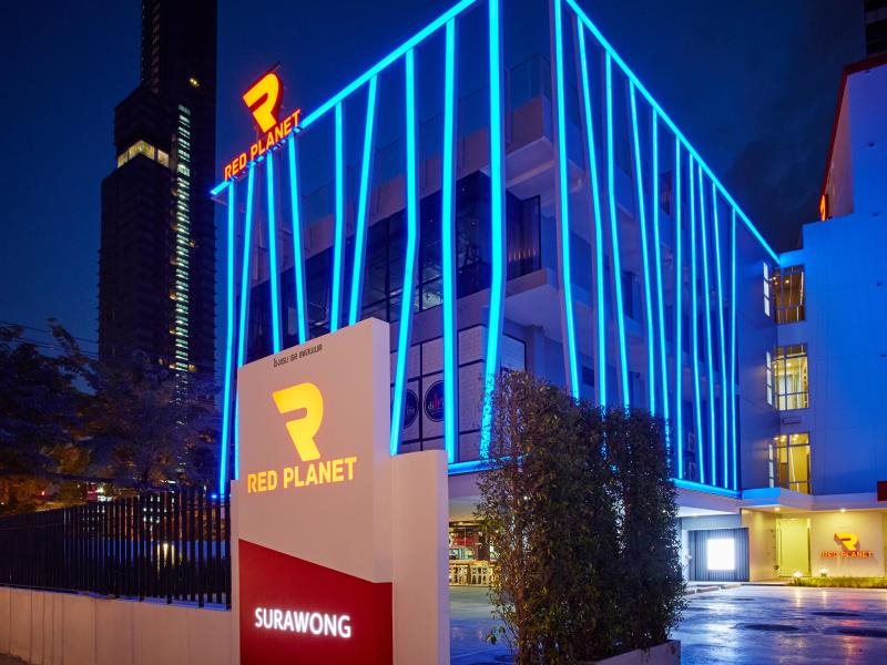 Red Planet Surawong Bangkok 10