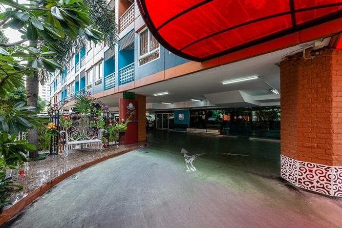 L-Seven Hotel 7