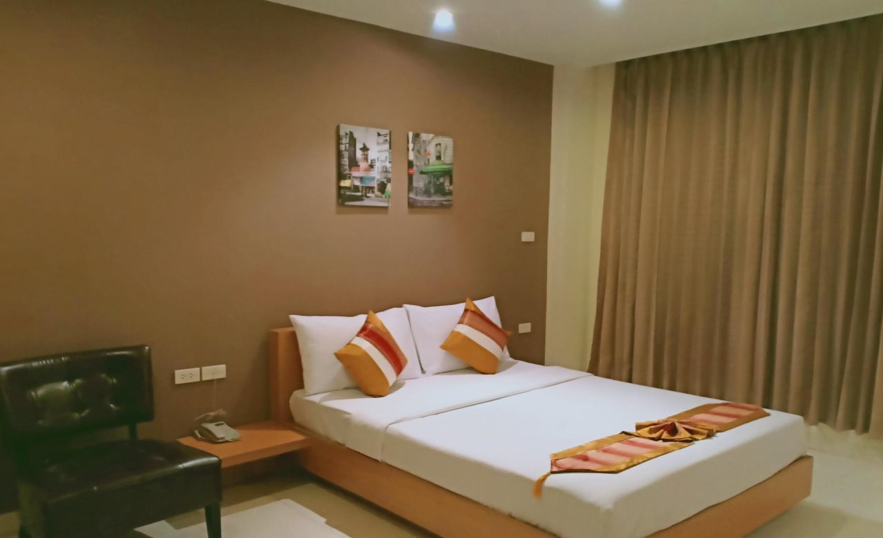 Sena House 2