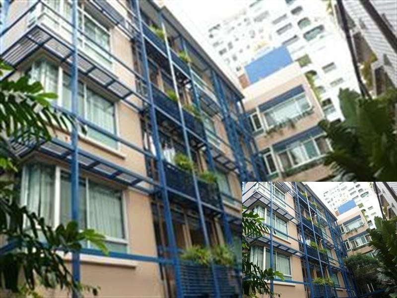 Silom Convent Garden 4