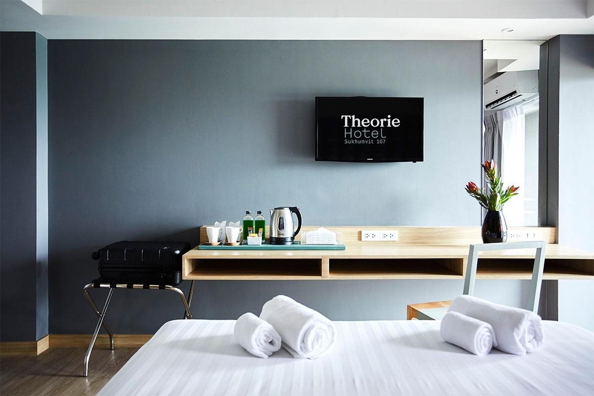 Theorie Hotel Sukhumvit by Tolani 1