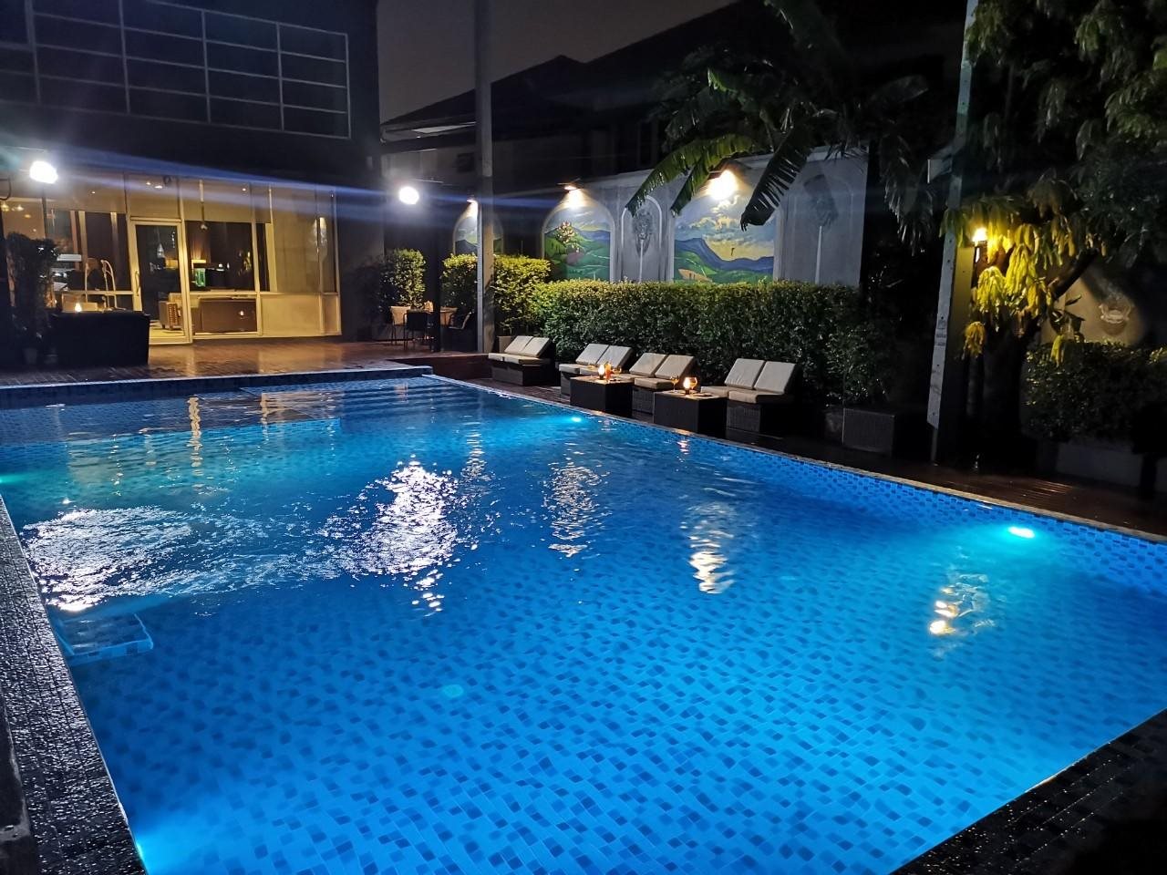 Sky Dome Resotel 11