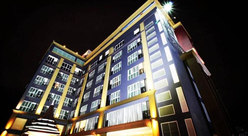 Sky Dome Resotel 2
