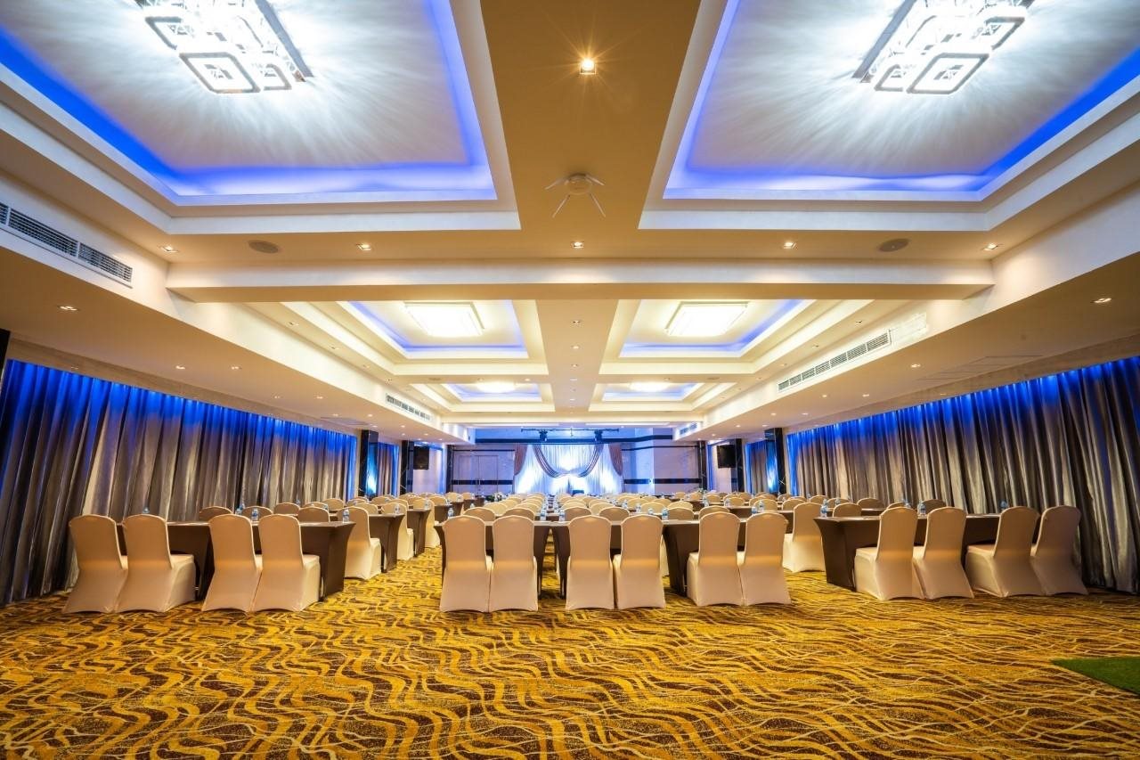 Sky Dome Resotel 20