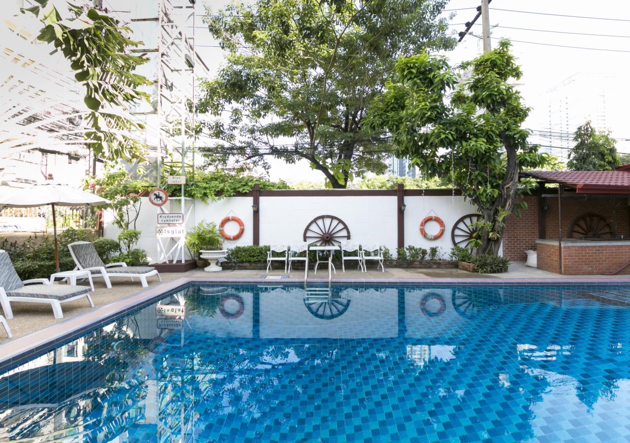 Stable Lodge Hotel 12
