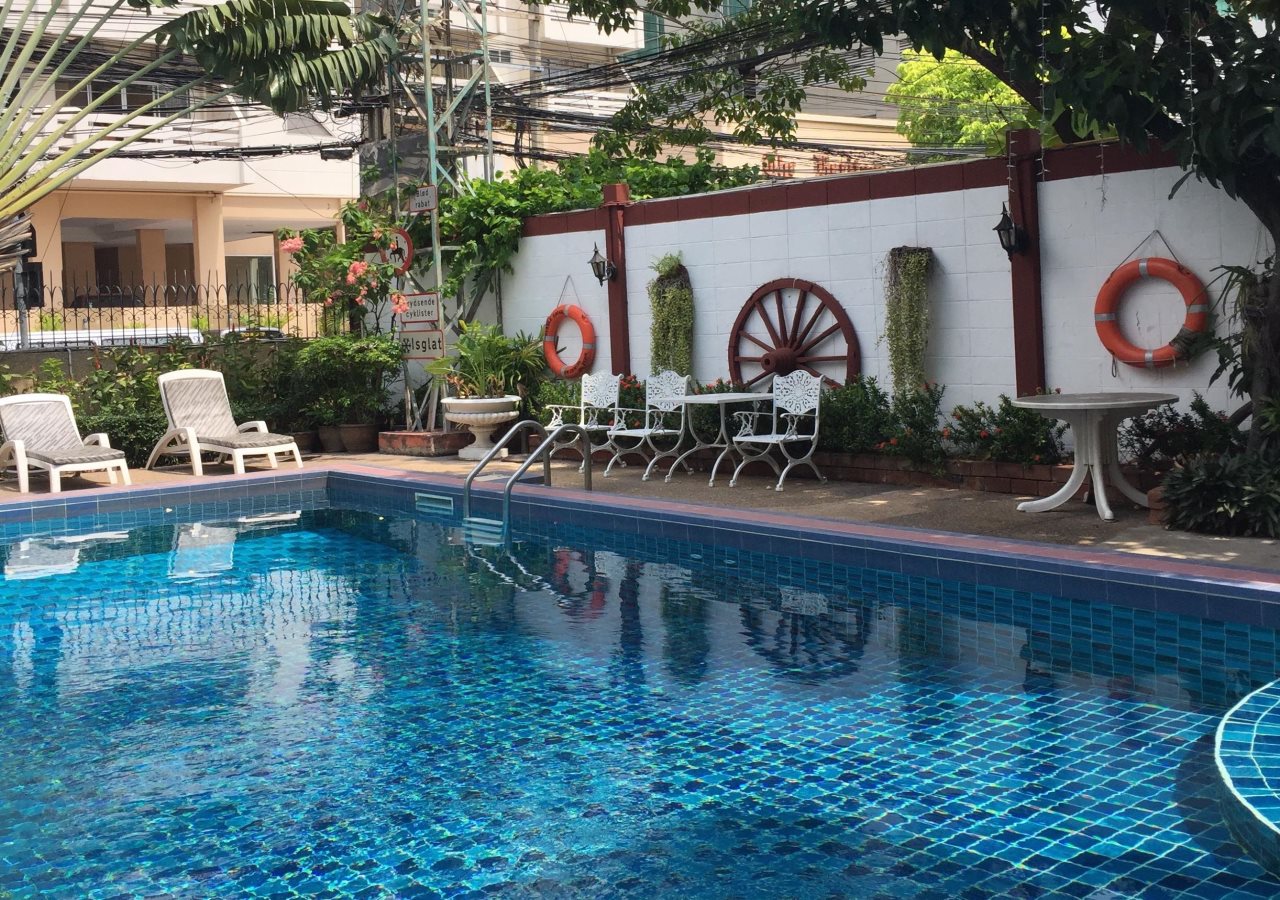 Stable Lodge Hotel 15
