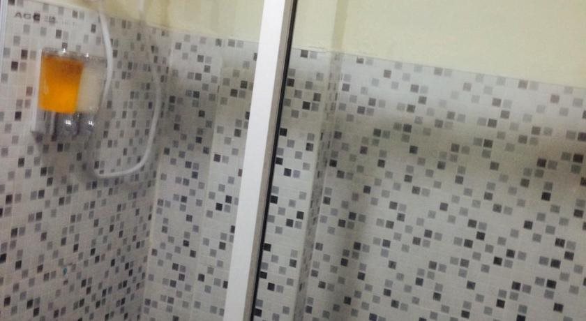 Sukhumvit 20 Guest House 2