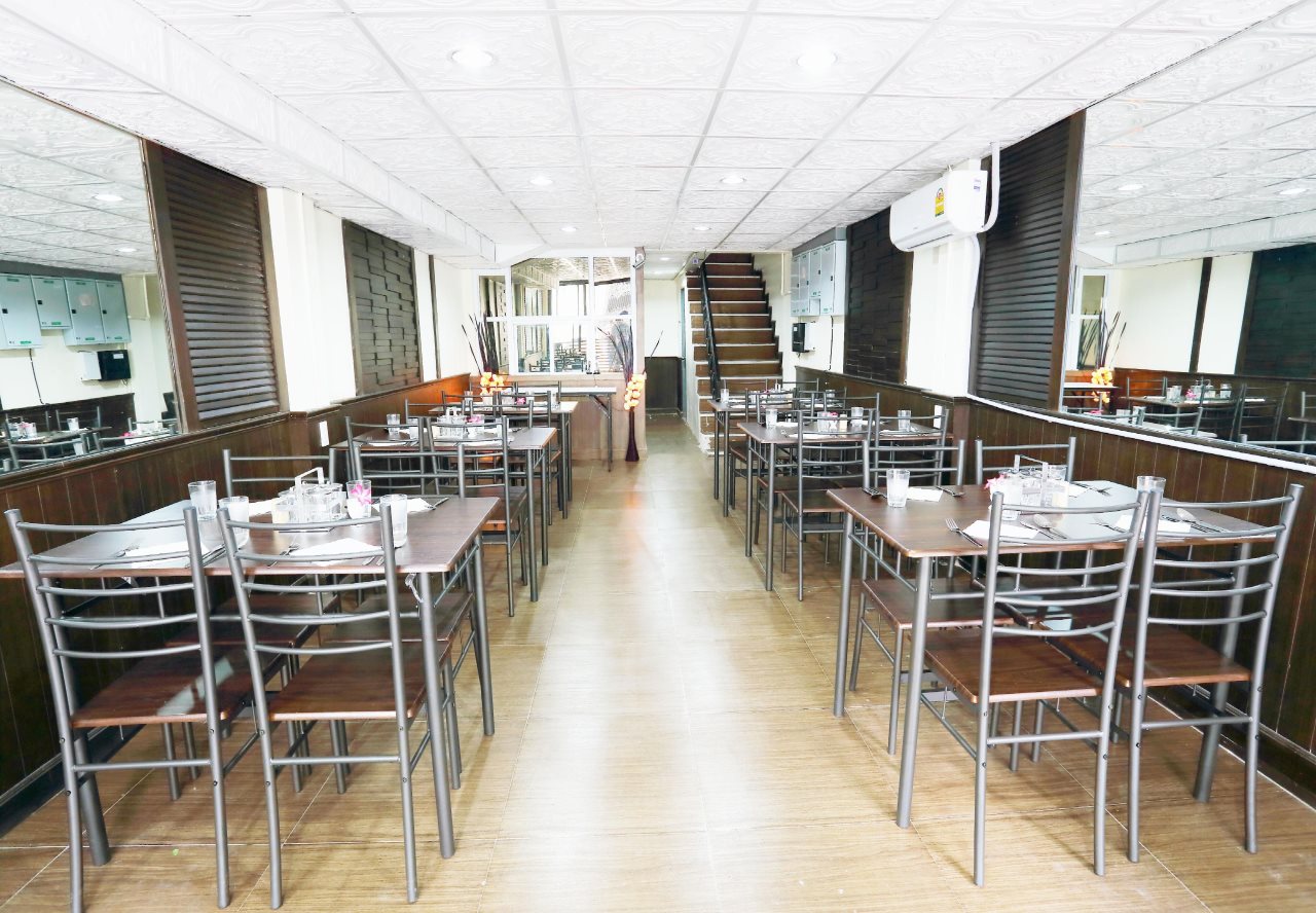 Sukhumvit 20 Guest House 8
