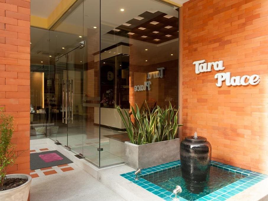 Tara Place 11