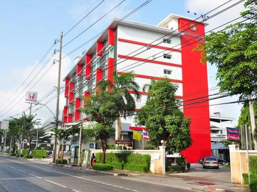 Thamrongin Hotel 1