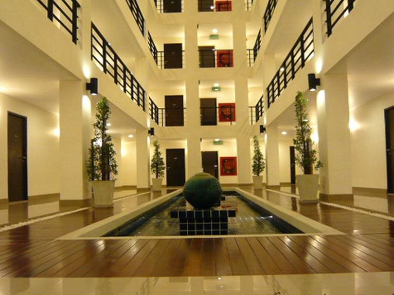 The Atrium Ratchada 13 13