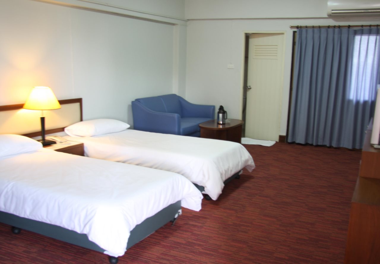 The Canal Hotel 14