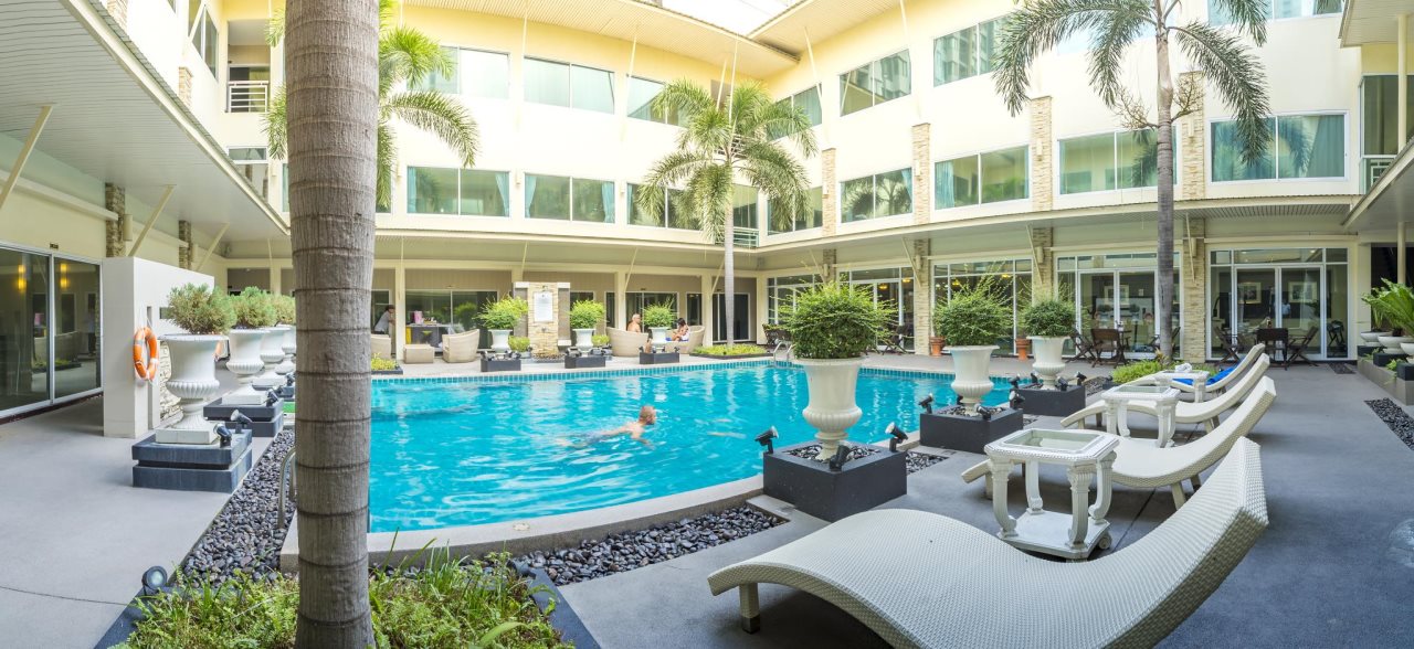 Qiu Hotel Sukhumvit 10