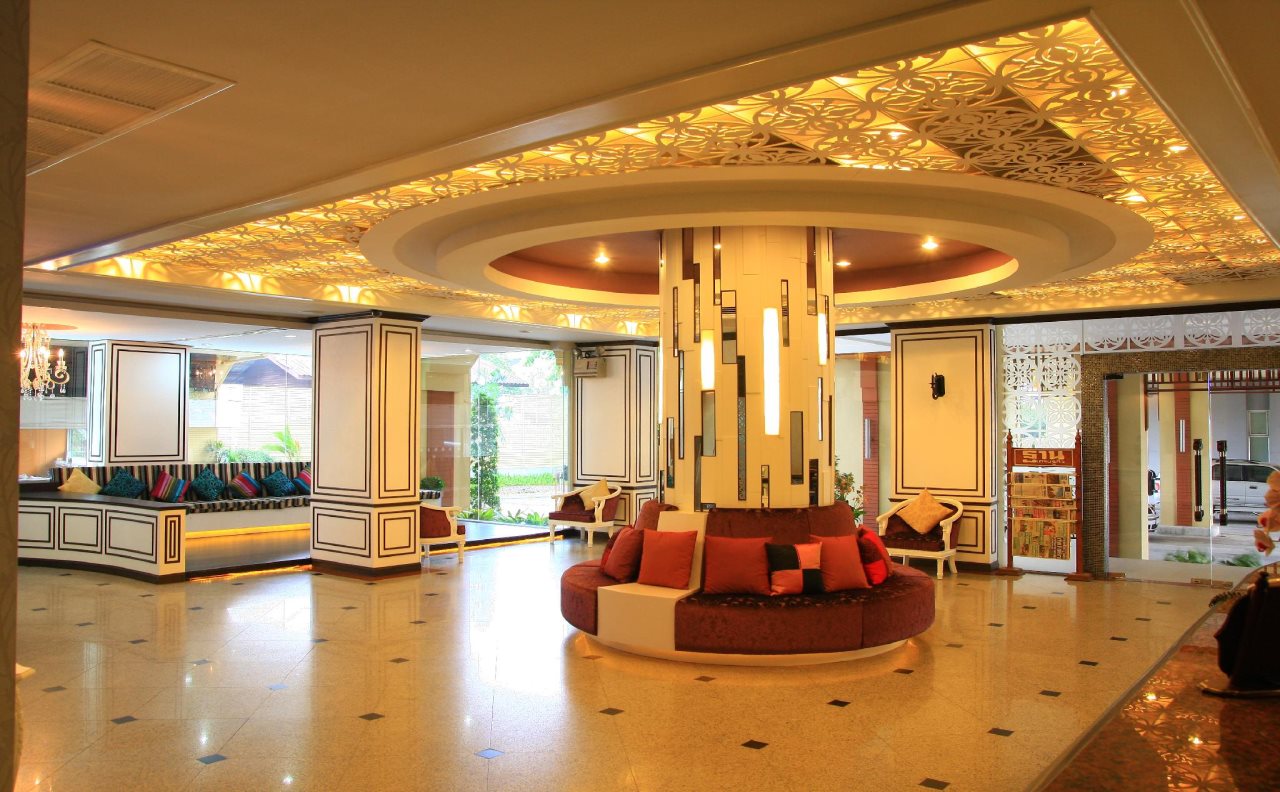 The Legacy Hotel 6