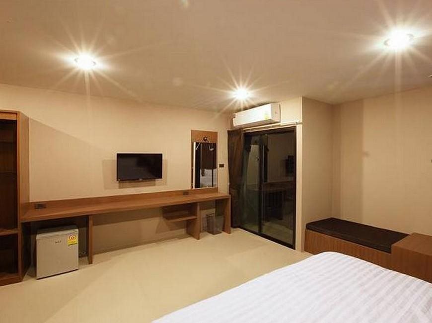 The Plubpla Serviced Apartment 20