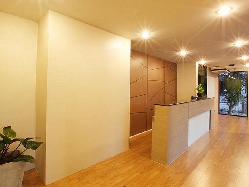 The Plubpla Serviced Apartment 9