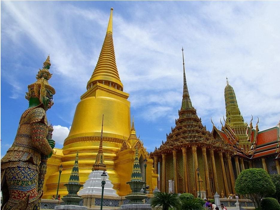 Siri Oriental Bangkok Hotel 14