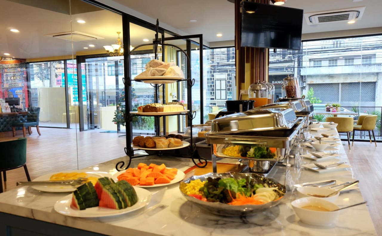 Siri Oriental Bangkok Hotel 24
