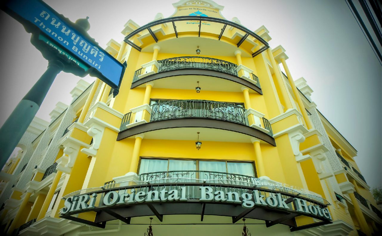 Siri Oriental Bangkok Hotel 8