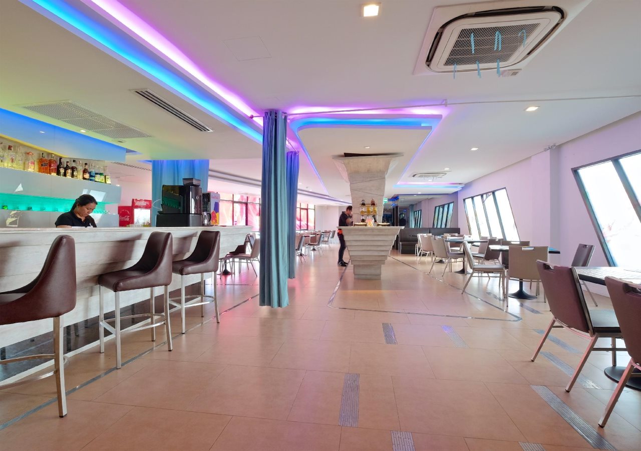 The Xtreme Hotel 19