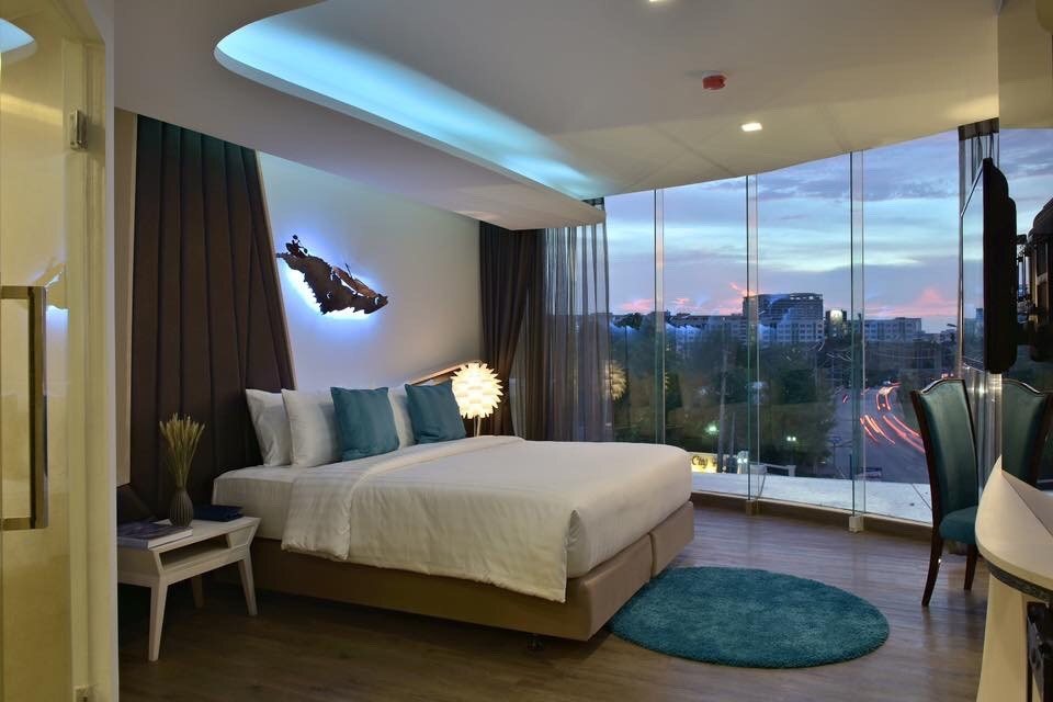 The Xtreme Hotel 4