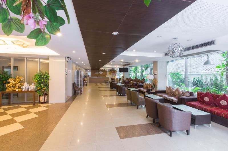 Three Seasons Place Hotel 3