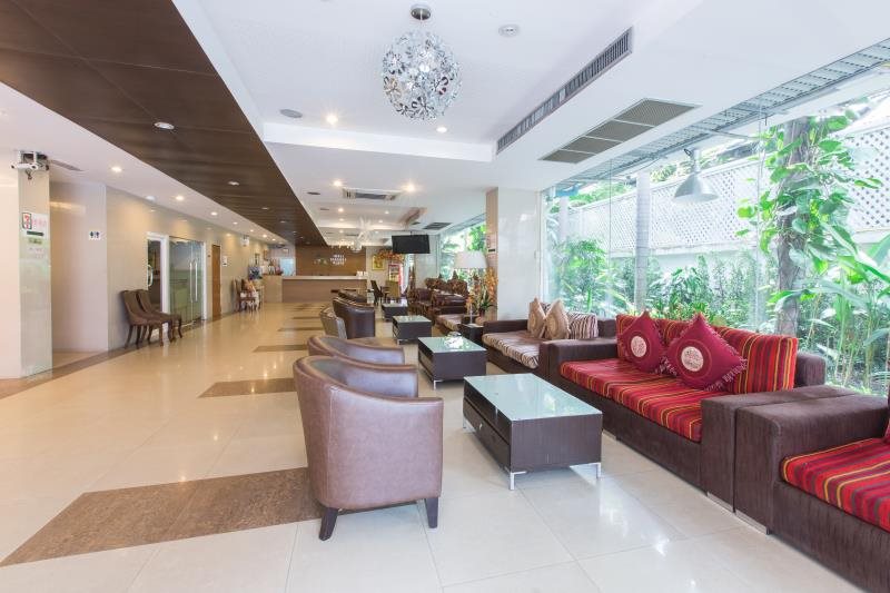 Three Seasons Place Hotel 7