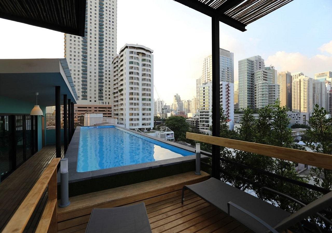 Tints of Blue Residence 9