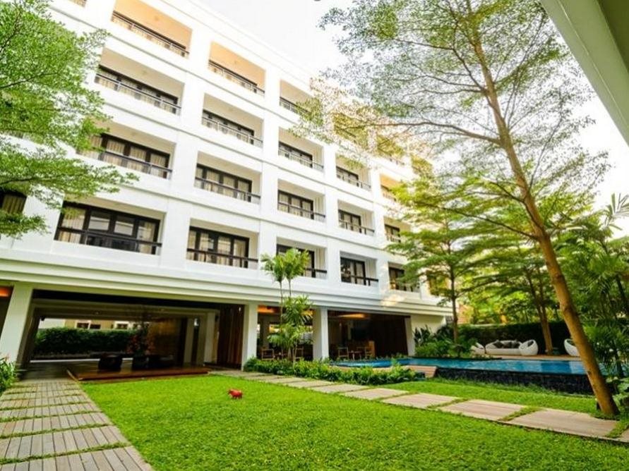 UMA Residence 18