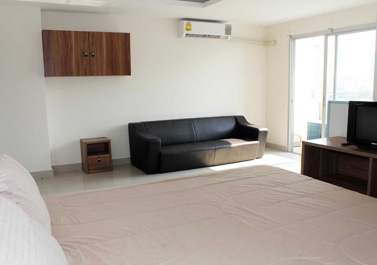 UTD Apartments Sukhumvit Hotel & Residence 14