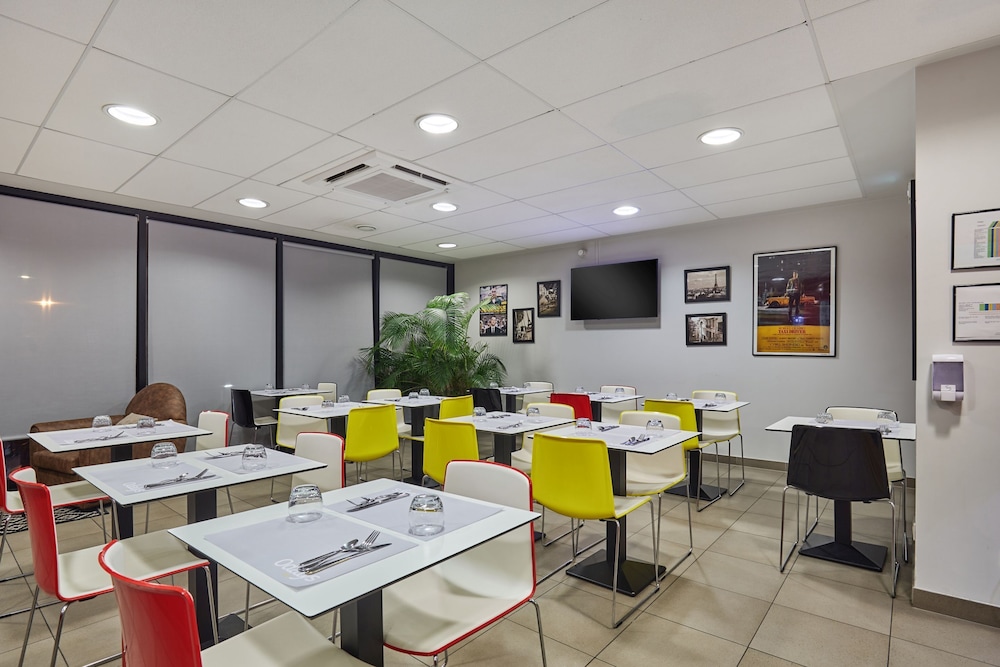 Appart'hôtel Odalys City Paris Rueil Malmaison 15