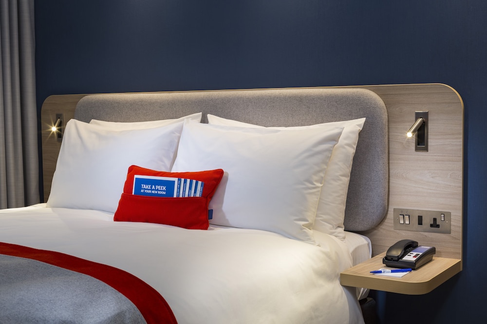 Holiday Inn Express St. Albans - M25, JCT.22 11