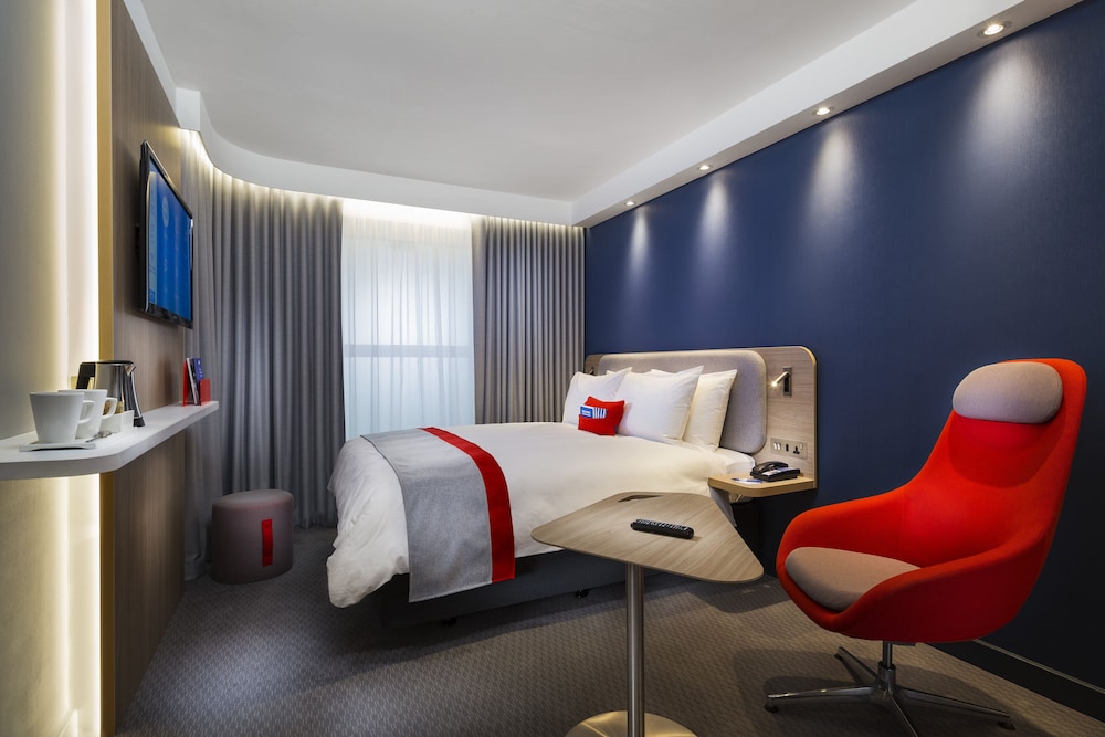 Holiday Inn Express St. Albans - M25, JCT.22 14