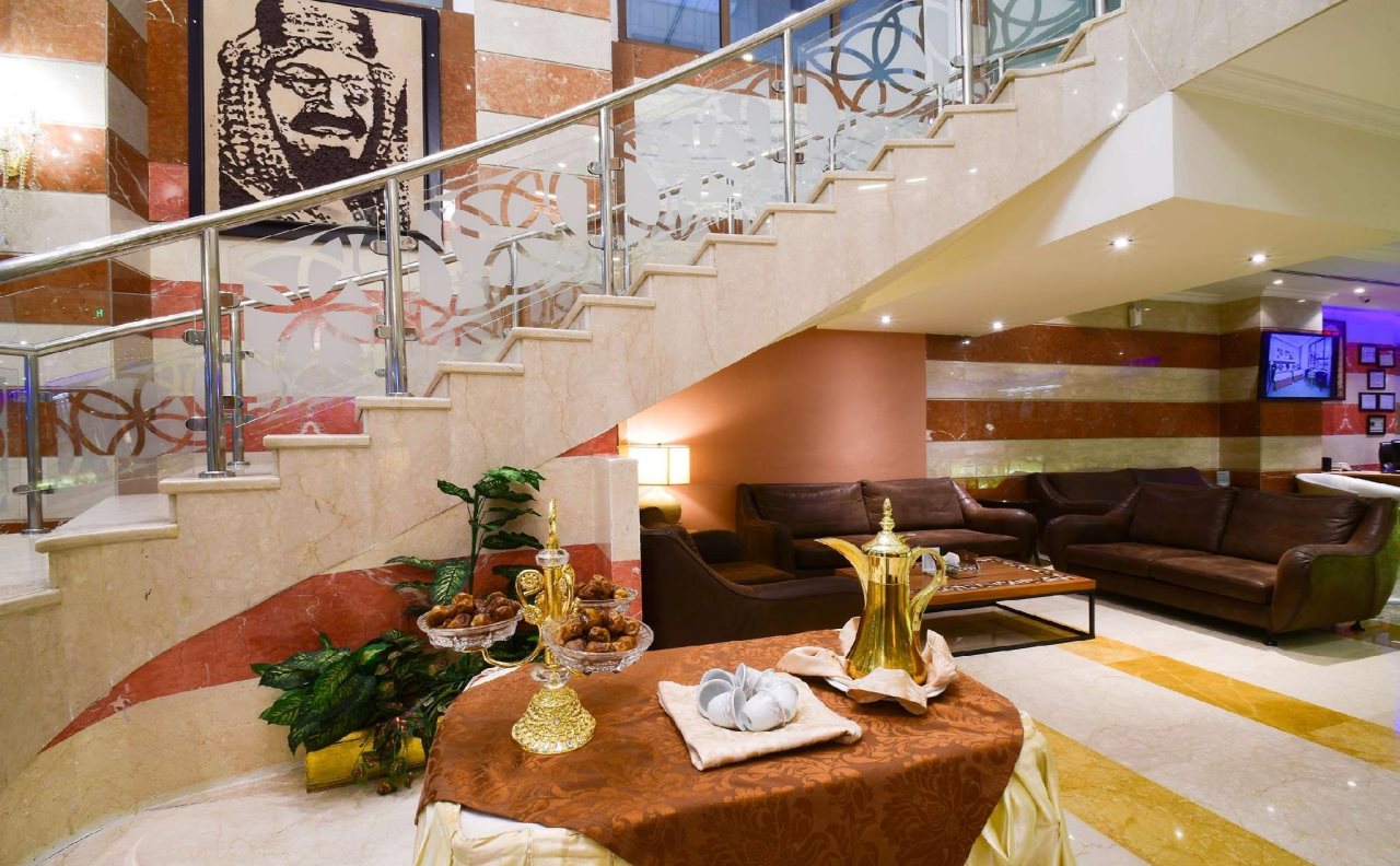 Al Ansar Golden Tulip 13