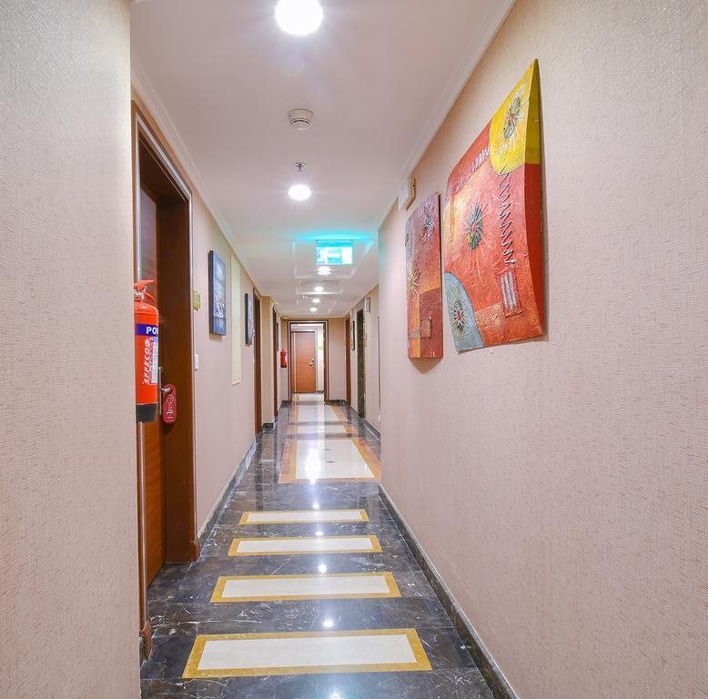 Al Ansar Golden Tulip 14