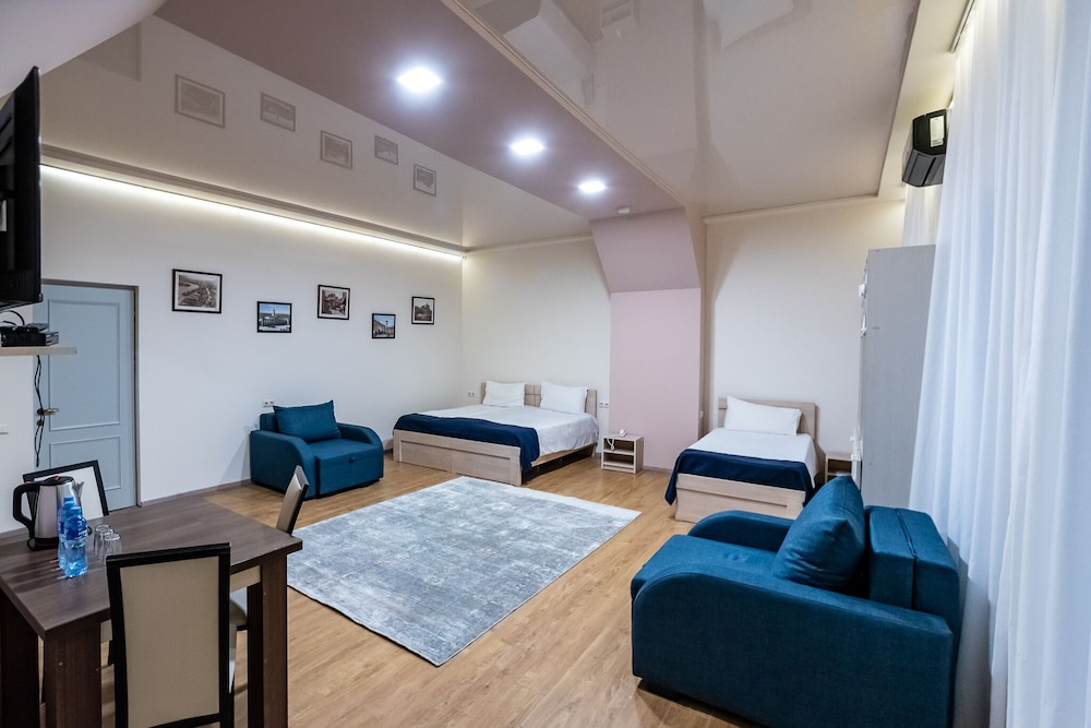 Hotel Tiflis 24