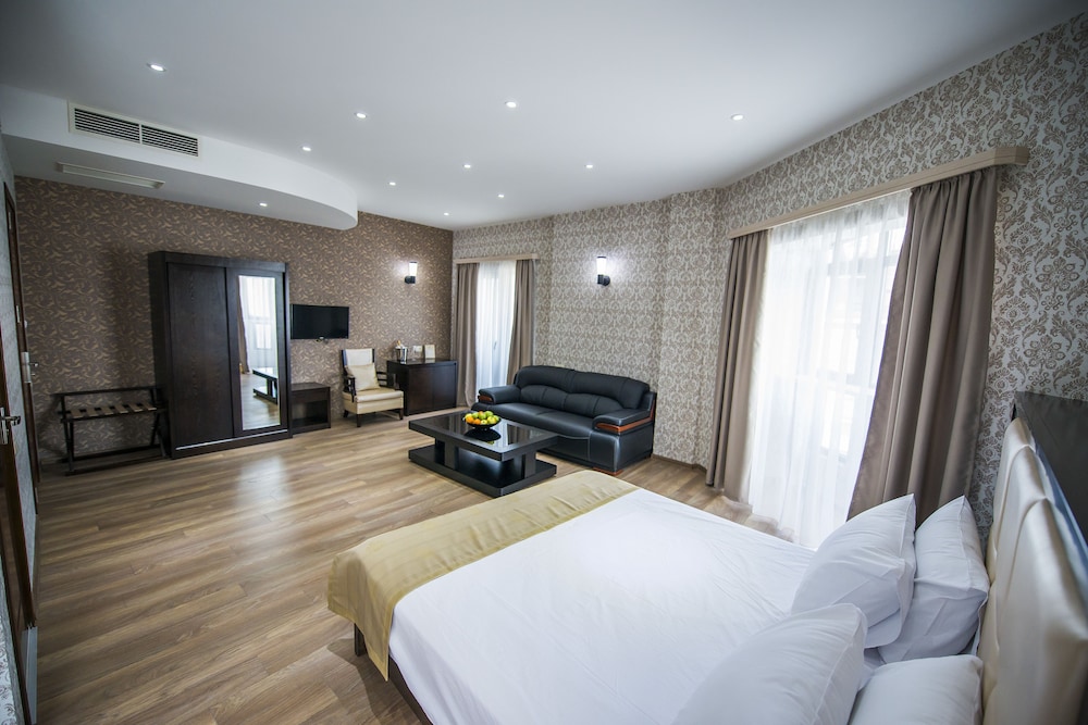 Tbilisi Inn 9