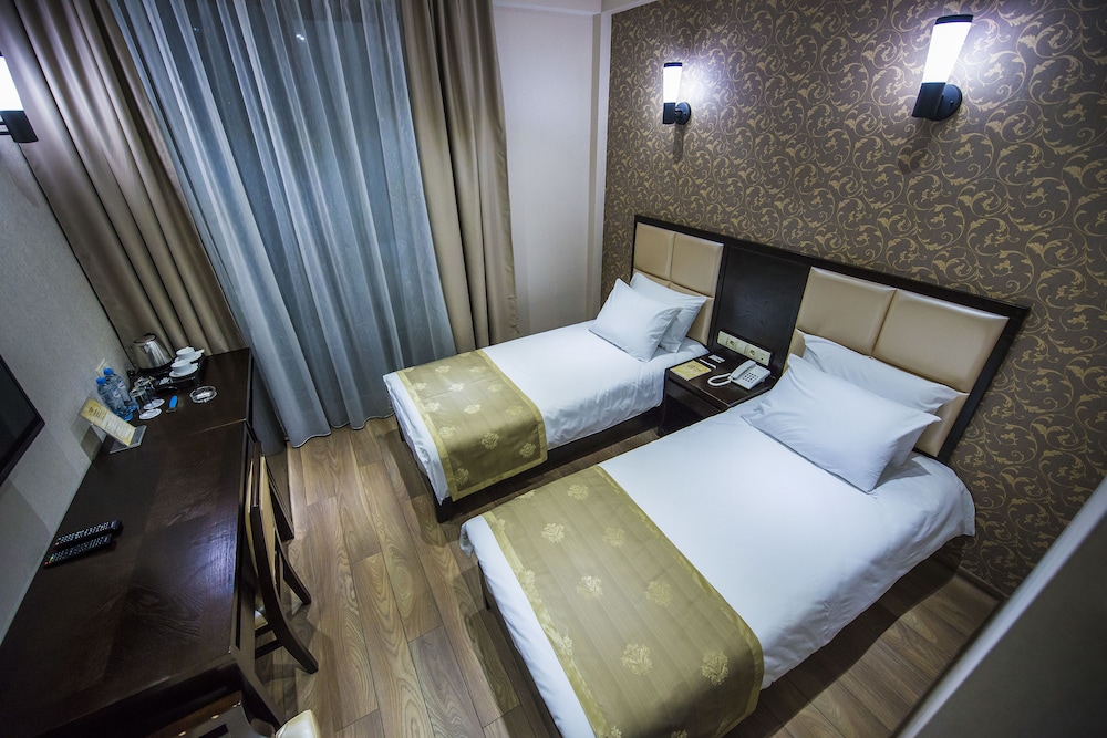 Tbilisi Inn 17